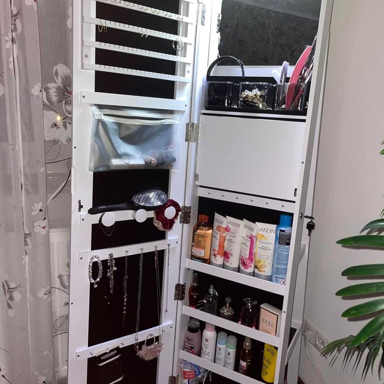 Schmuckschrank Kundenfoto